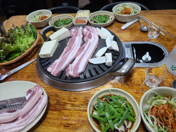  신대방역 단골 고깃집 - 돌아온 돼지사냥