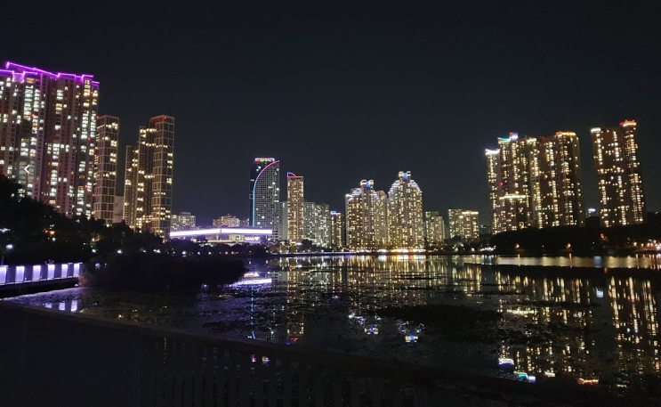 아파트 한 채로는 경제적 자유를 이룰 수 없습니다 아파트 한 채로는 경제적 자유를 이룰 수 없습니다