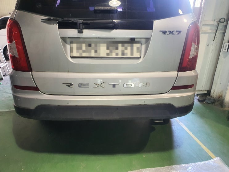  렉스턴범퍼 후 중고로 도색후 탈부착 해드렸답니다