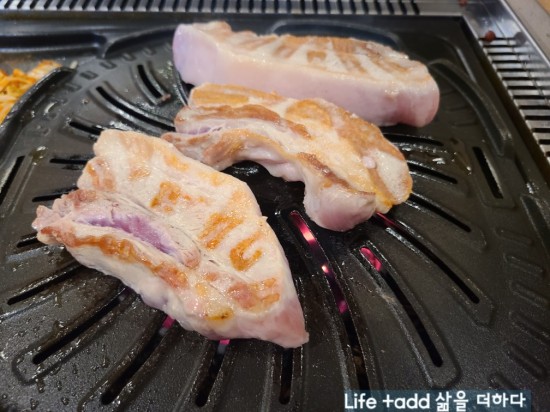  {차콜그릴} 영종도 공항 맛집 차콜그릴 오리돼지고기에 빠지다(21.4.26)