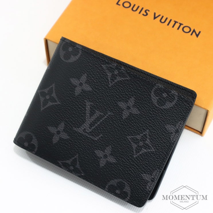  구미명품샵 [LOUIS VUITTON] 멀티플 월릿 모노그램 이클립스 M61695