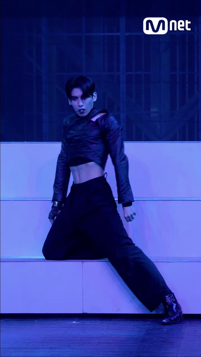 SF9/셒구 유태양 널 킹덤 최고 농염가이로 임명한다.