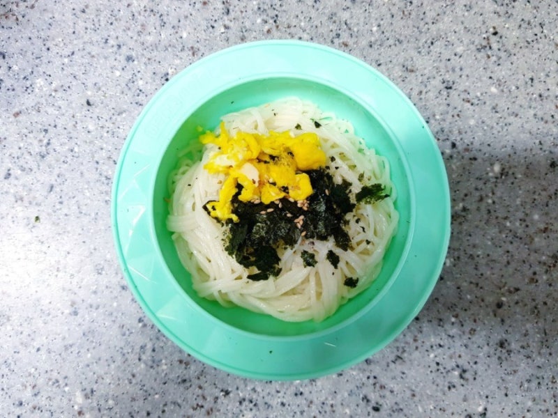 돌아기 간장비빔국수  초초간단해요