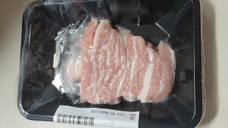 정육각 - 포장배달 삼겹살 초신선 삼겹살..