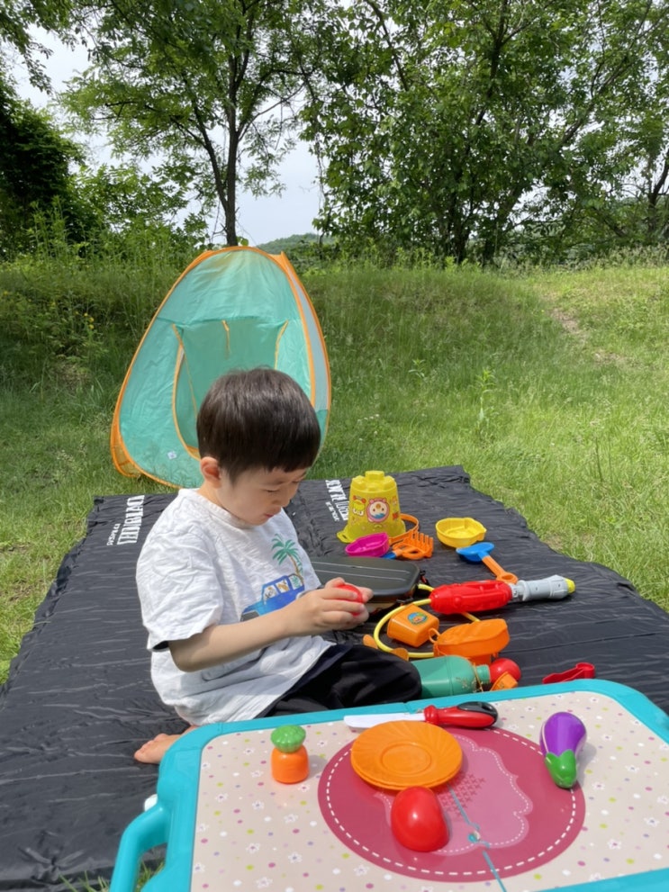  포천백로주 캠핑장.
