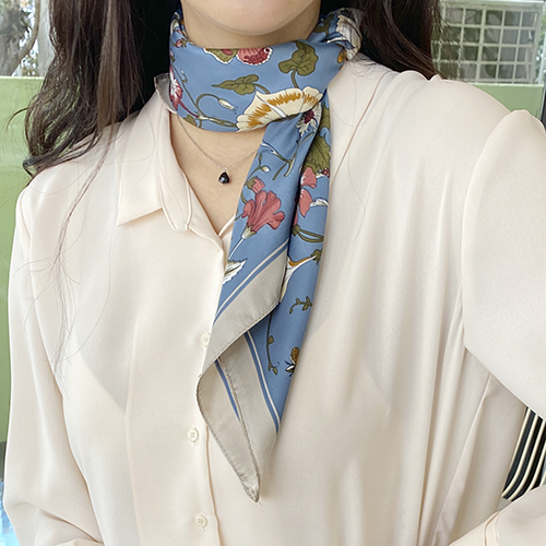 가성비갑 미미샵 화사한 쁘띠스카프(3color)봄 미니 사각 실크 포인트 015 좋아요 가성비갑 미미샵 화사한 쁘띠스카프(3color)봄 미니 사각 실크 포인트 015 좋아요