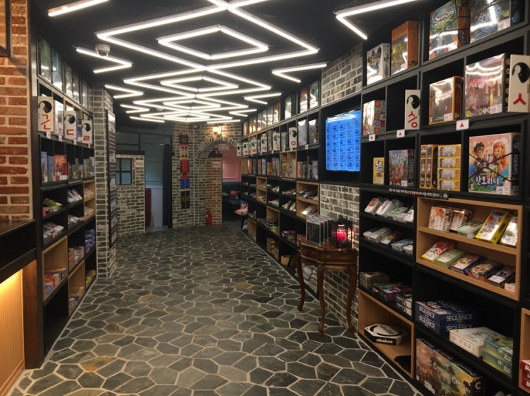  산본보드게임카페 <홈즈앤루팡 산본점>, 산본인으로써 찐강추하는 보드게임카페!