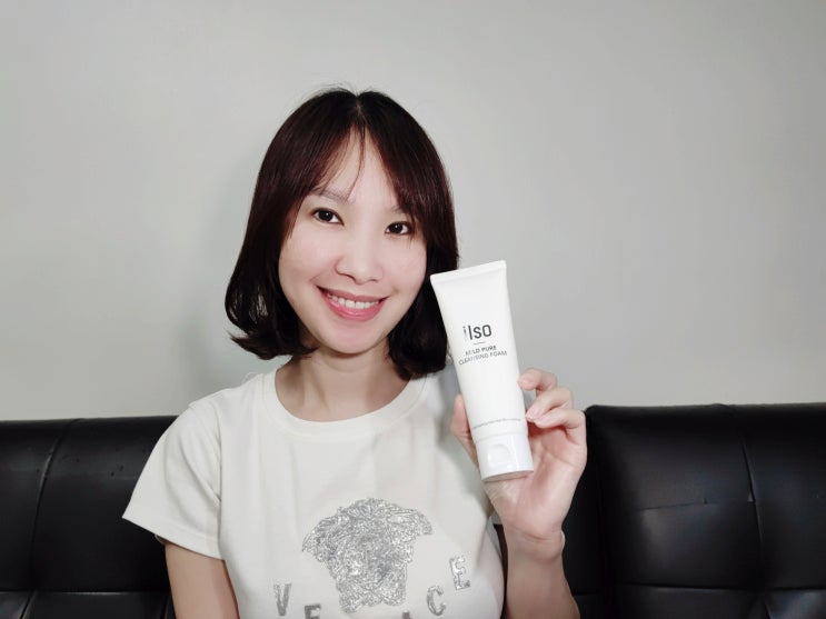 일소 촉촉한 클렌징폼 한방으로 딥클렌징 일소 촉촉한 클렌징폼 한방으로 딥클렌징