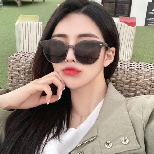 당신만 모르는 멜라크메 오버사이즈 선글라스 베이직 53 코드 63 좋아요 당신만 모르는 멜라크메 오버사이즈 선글라스 베이직 53 코드 63 좋아요
