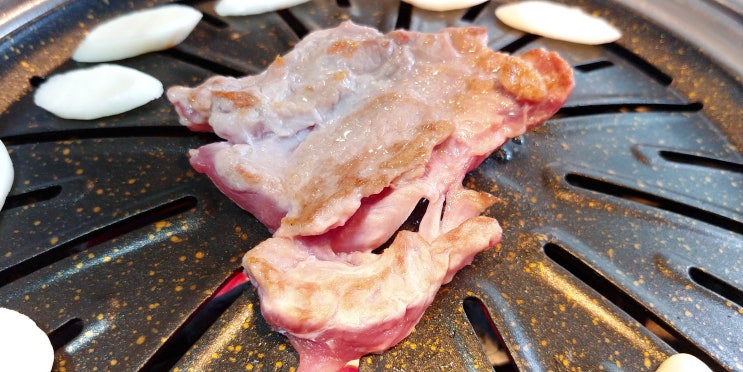  주말 오후는 단백질 흡입, 돼지고기 뒷고기집 뒷고기