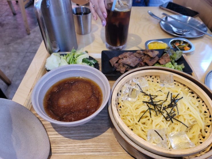  부평 데이트 코스로 딱이네! - 여우 가족이 운영하는 비밀스러운 식당 여우식당/냉여우판면/불여우국수