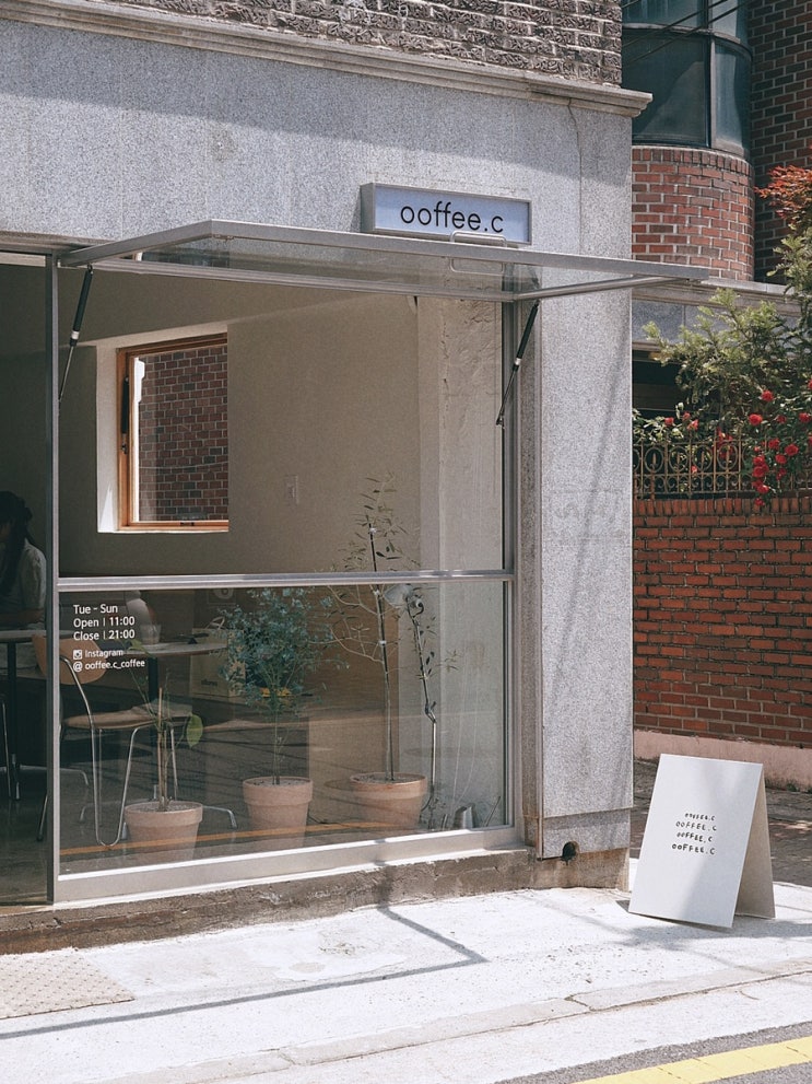  인테리어가 이뻤던 노원카페 오피커피; 상계동 카페추천 ooffee.c