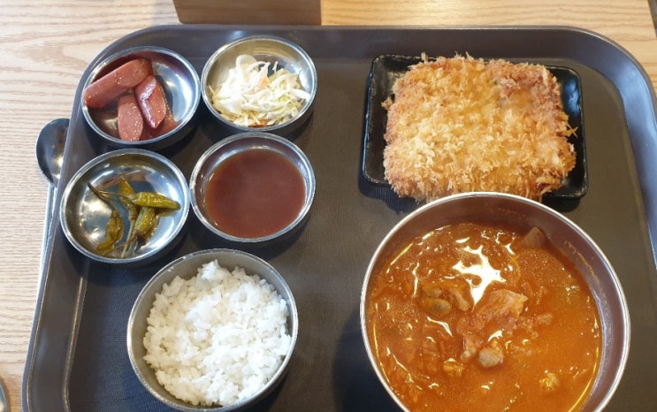  신논현역 맛집 반포김치찌개 김치찌개 돈까스 세트 8,000원 / 뮤즈클리닉 얼굴제모 후기