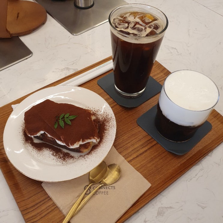  합정 카페_ 커넥츠 커피 완전강추 카페:)