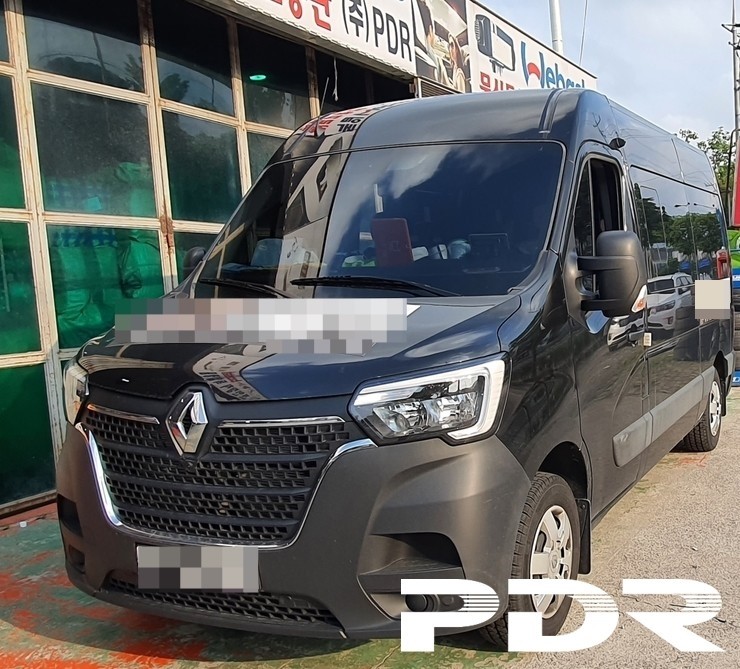  분당 (주)PDR 르노마스터 자동문 및 발판 시공