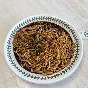 진짬뽕+짜파게티의 조합! 짬파게티 만드는 법 & 솔직후기