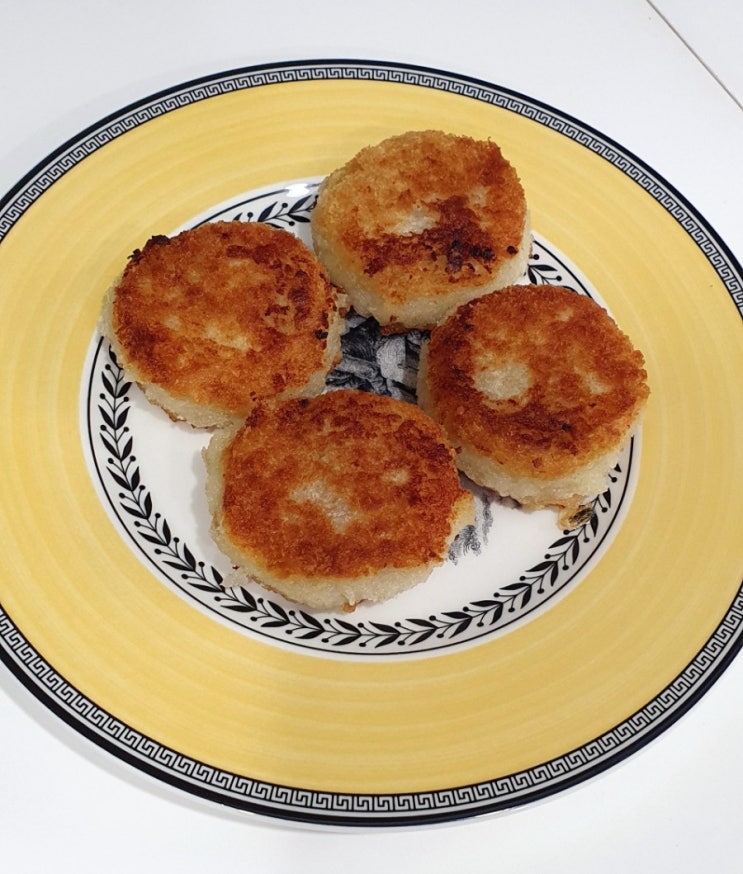  모노마트 감자고로케 맛있어요