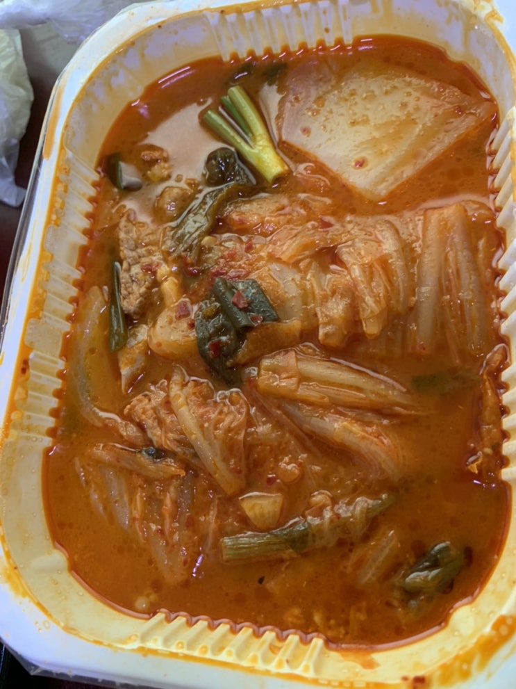 오늘일기! 김치찌개 먹기