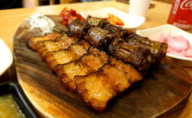  수안동 맛집 / 돔배고기와 돔배순대가 먹고싶을 땐 동래고기국수 본점