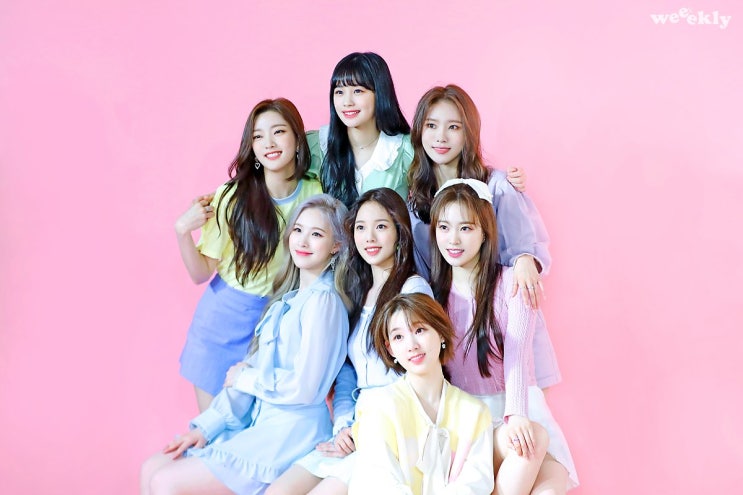 세계 가정의 날 기념! 위클리의 굿네이버스 화보 촬영 비하인드 세계 가정의 날 기념! 위클리의 굿네이버스 화보 촬영 비하인드