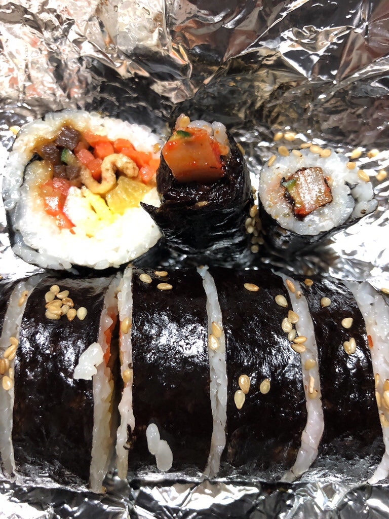연희김밥 매운오징어꼬마 칼로리 본점 신촌 마곡나루 마포 망원점 연희점 구파발 가재울 독....