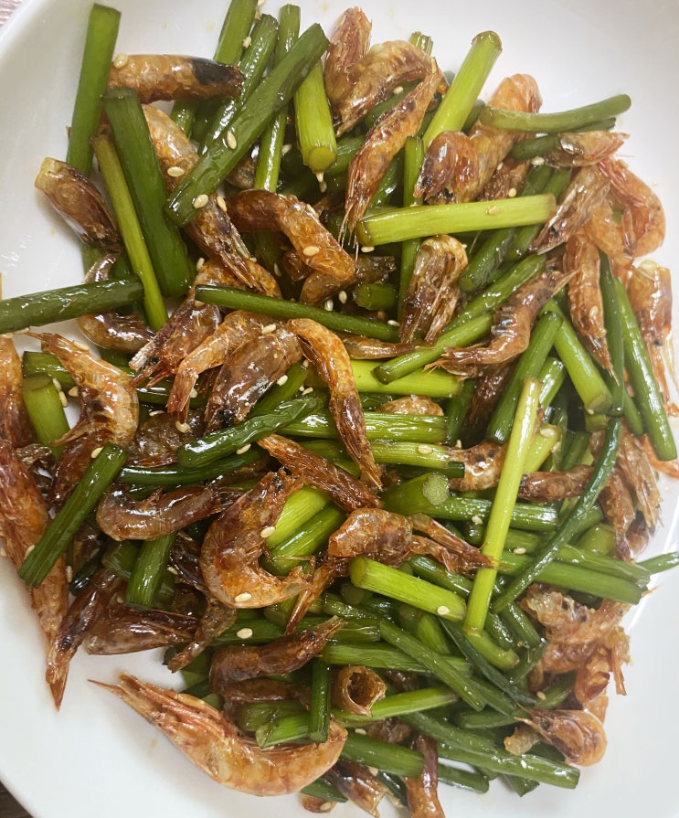  마른새우 마늘종볶음 맛있네
