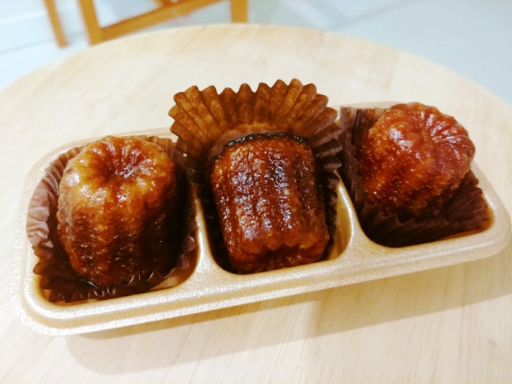 CU편의점 신상디저트 까눌레바닐라향 : 먹어본 후기 CU편의점 신상디저트 까눌레바닐라향 : 먹어본 후기