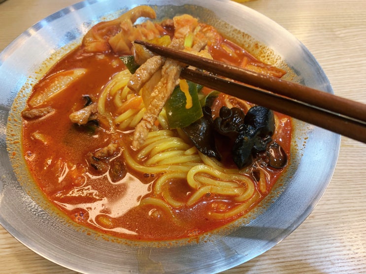  초마짬뽕 스타일의 홍야짬뽕 온라인 구매 리뷰
