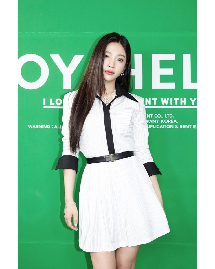 레드벨벳 조이 첫 솔로 앨범 “안녕(Hello)” / 순수청담본점 조이 헤어 메이크업 레드벨벳 조이 첫 솔로 앨범 “안녕(Hello)” / 순수청담본점 조이 헤어 메이크업