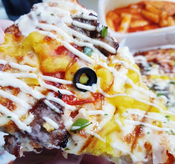  내돈내산/배달의민족/현일병의 피자&치킨군단/직화불고기달달고구마피자/피자찐맛집
