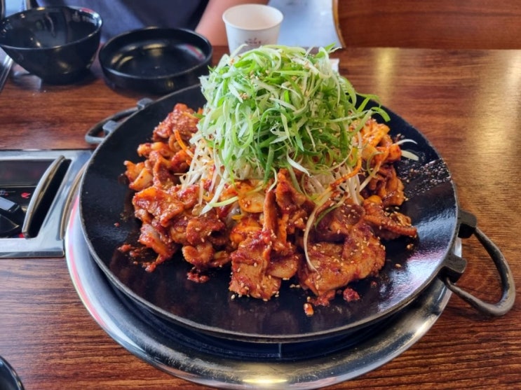  곡반정동 쭈꾸미여왕/동네에서 낮술을 즐기고 싶다면?