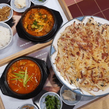  부천신중동 맛집 :갓구운 수제김과 정갈한 엄마표 밥상 :그김에