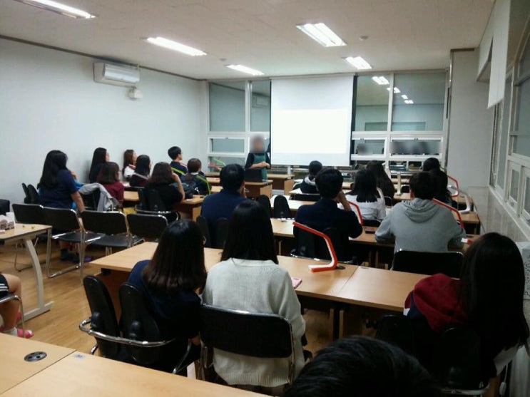 [이매동 랩스터디관리형독서실 교육칼럼] 학원은 다니는데 성적은 왜 변화가 없을까요? 스스로 공부하지 않는 아이들 솔루션!!