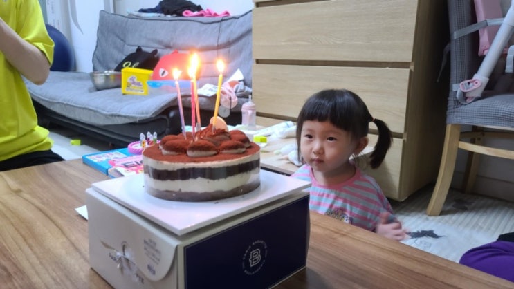  24개월 육아일기 생일 사냥꾼 뽐비