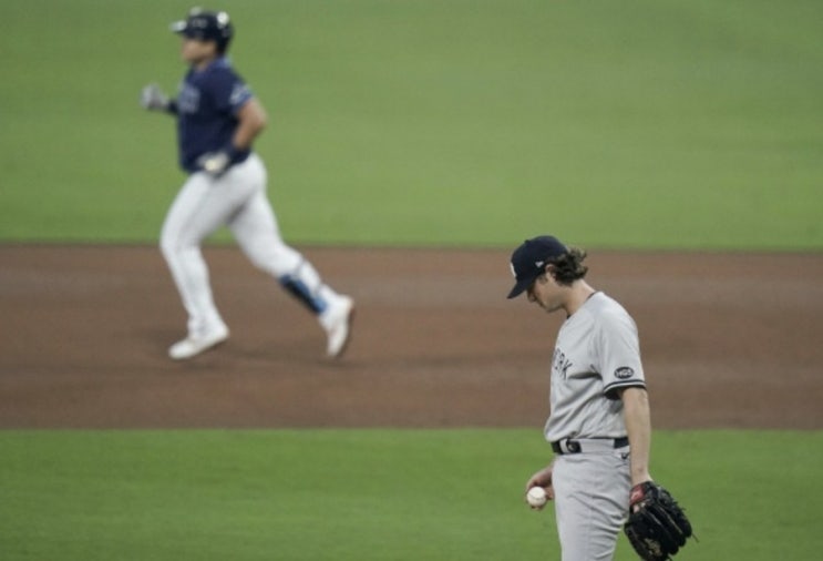 MLB 메이저리그 미국야구 4일 뉴욕양키스 탬파베이레이스 (게릿콜 vs 최지만)