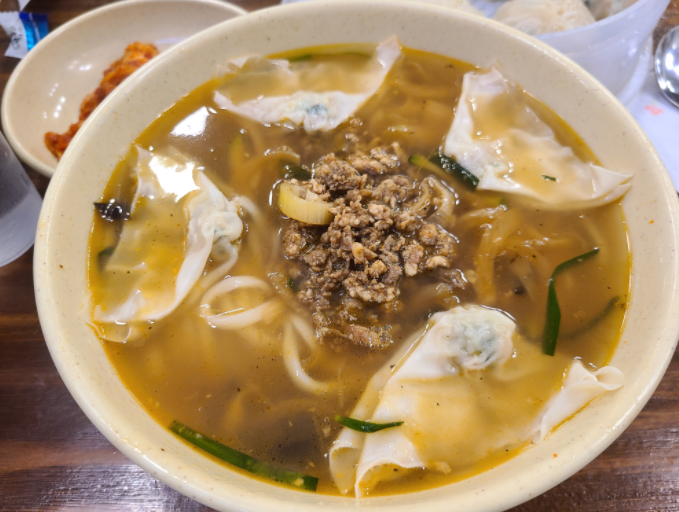  [명동맛집]명동교자_45년전통 칼국수 맛집,이영자 맛집