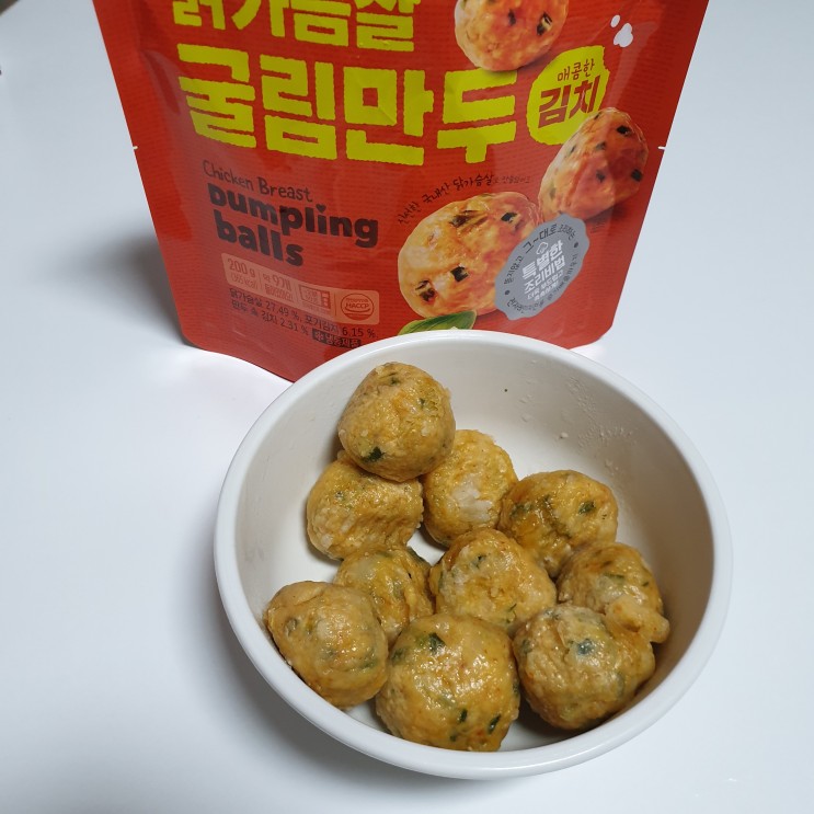 [러브잇] 닭가슴살 굴림만두 / 김치맛