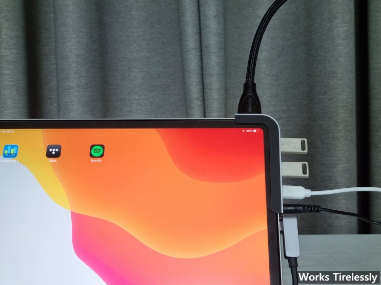  베이스어스 Baseus 거치형 USB C타입 허브 실사용 후기