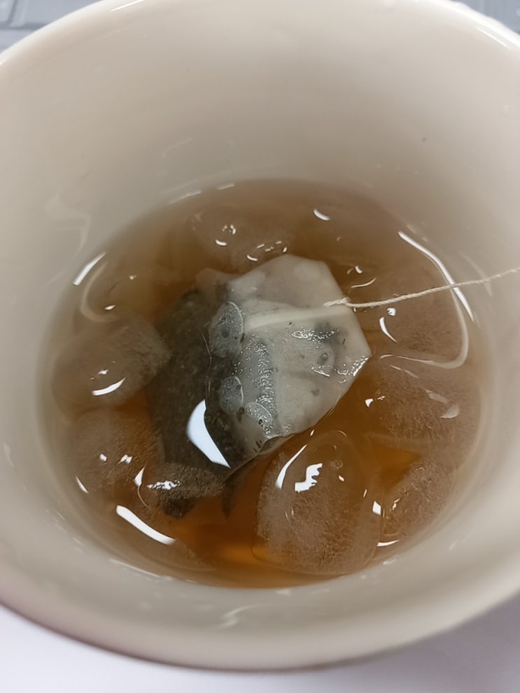  페퍼민트차 한잔~
