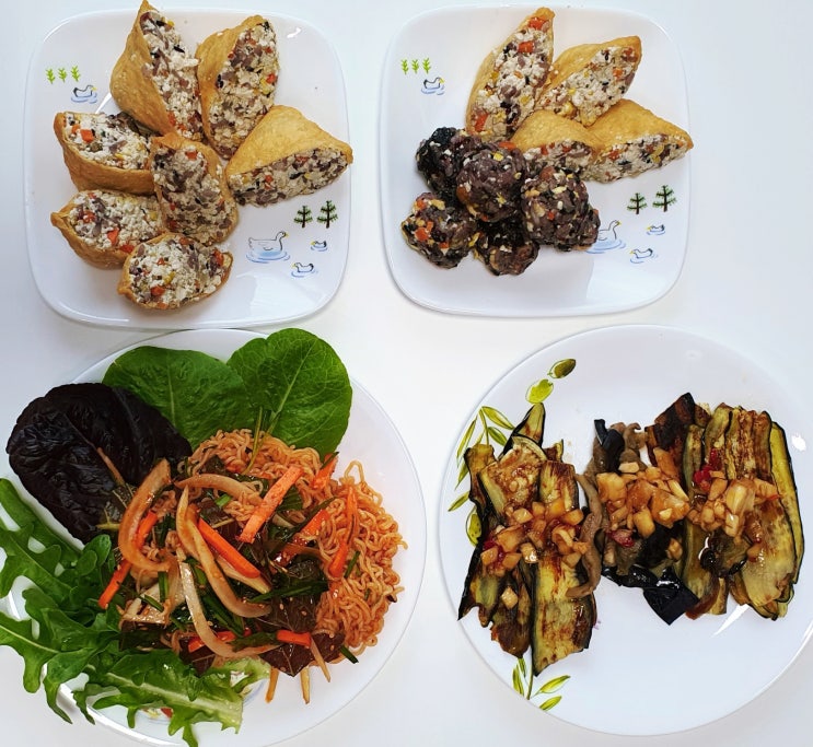  두부 유부초밥 + 가지구이 + 상추비빔면