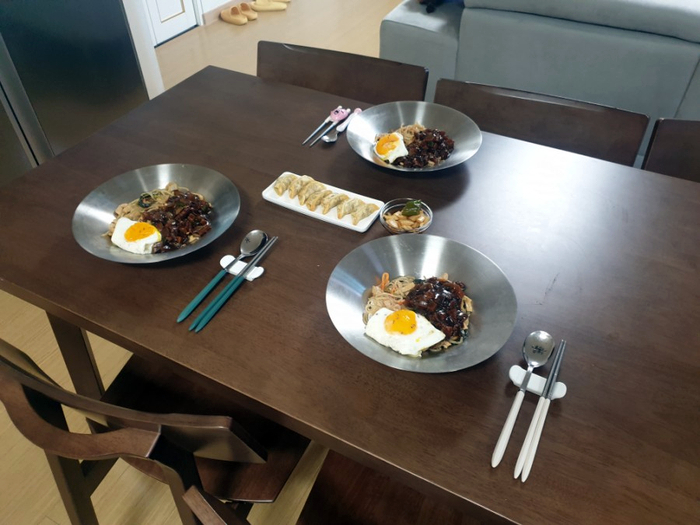 쫄깃한 당면이 생각날 때  달콤 짭짤한 "잡채밥" 만들기