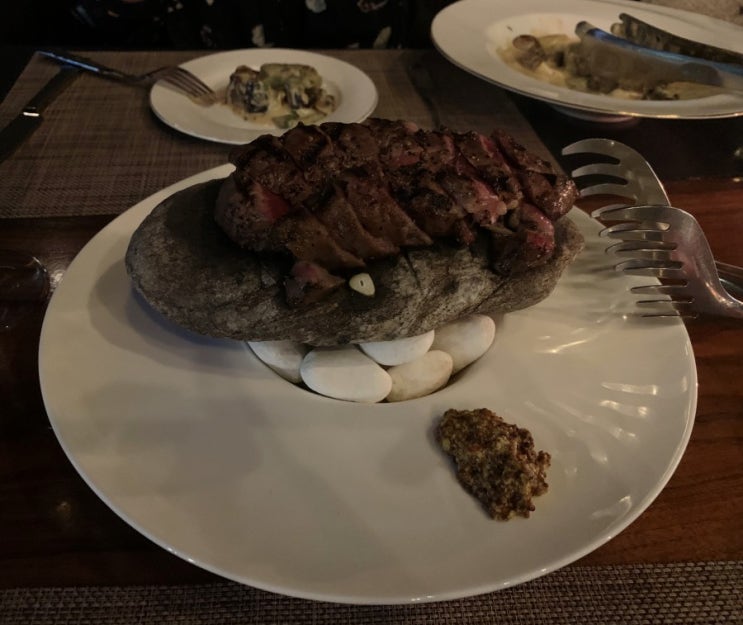  서래마을 파스타 레스토랑 라클라쎄에서 와인 데이트