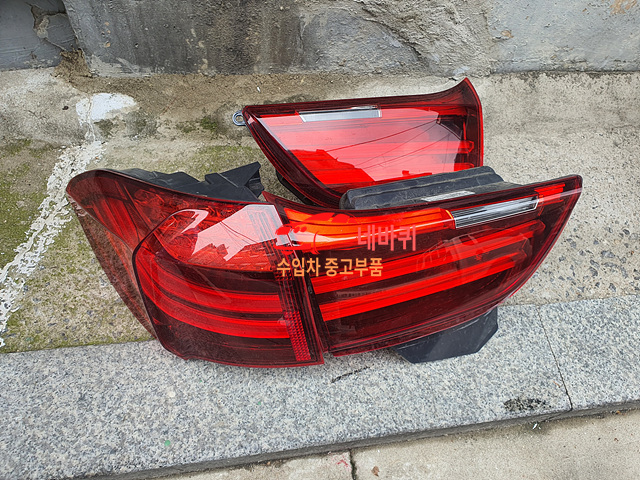 수입차부품 bmw 5gt 중고 후미등 그란투리스모 데루등 테일램프 (장안동 중고부품 bmw 중고부품 중고후미등 네바퀴)