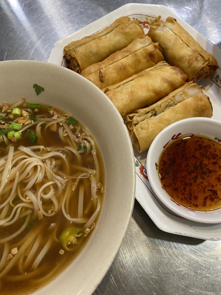  [홍대] 홍대생 추천 찐 맛집 소이연남, 랜디스 도넛 연남