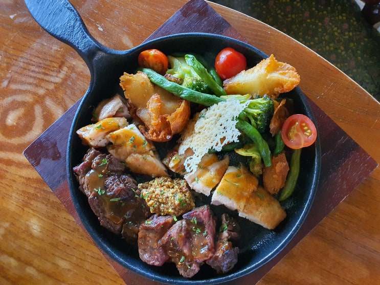  진주성 맛집 살롱드인사 스테이크 감성 맛집