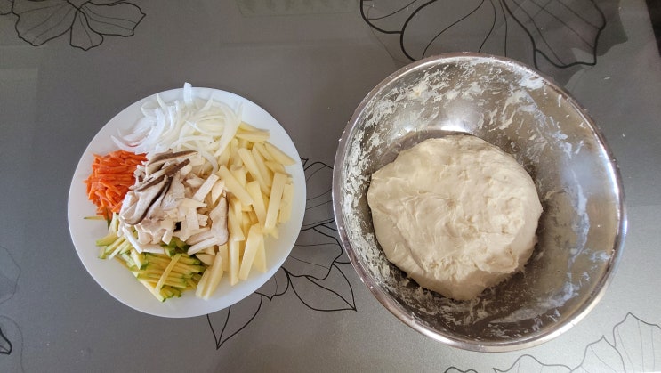  오랜만에 먹은 수제비