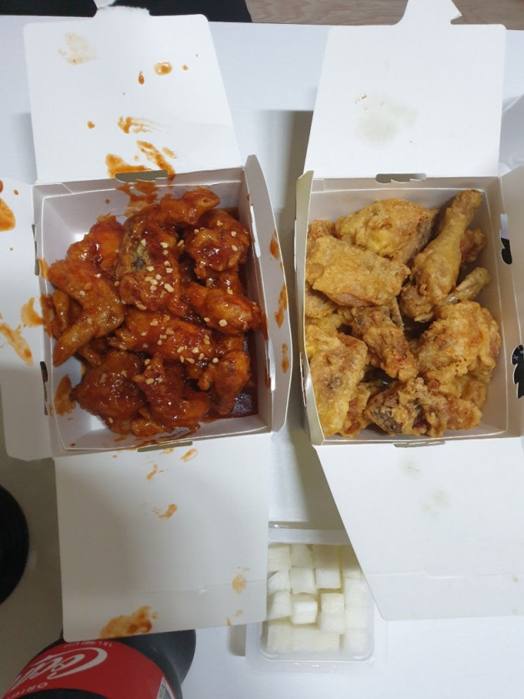  친구들과 생일날에 먹은 치킨과 호로록떡볶이 치킨플러스 불광점 맛괜찮아서 올리는 후기