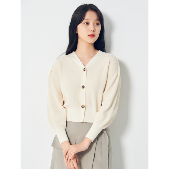 가성비갑 아이보리 스카시 볼륨 소매 니트 카디건 (12135AEY10) 추천합니다 가성비갑 아이보리 스카시 볼륨 소매 니트 카디건 (12135AEY10) 추천합니다