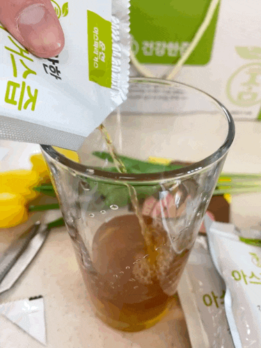 참농부네 100% 원액 추출 아스파라거스즙으로 건강챙기기 참농부네 100% 원액 추출 아스파라거스즙으로 건강챙기기