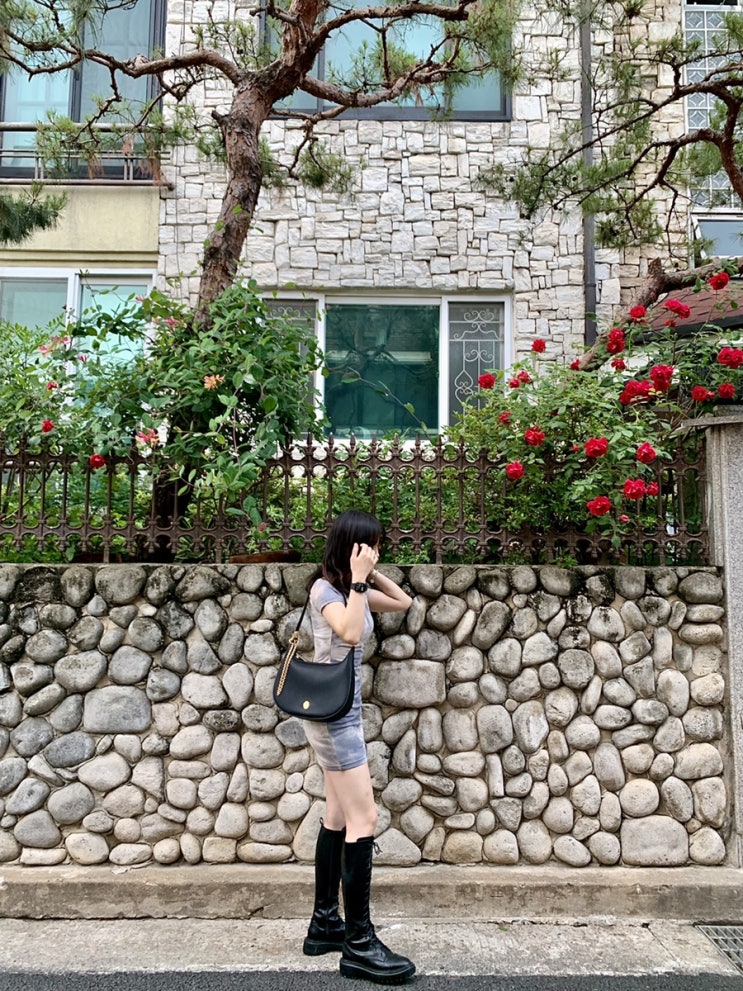  OSTKAKA :: 요즘 핫한 오스트카카 크누트 호보백 20대 가방 꾸안꾸 데일리백